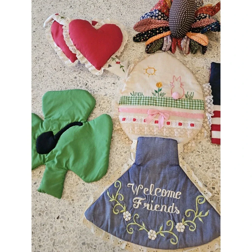 Vintage Whisk Broom Covers Holiday Calendar Handmade Kitchen Decor 9
